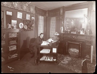 Gustav Luders, 1904-5 (hopeagelatiiniprintti)